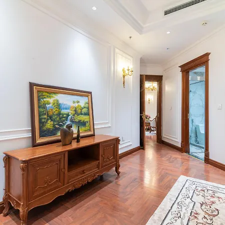 Luxe Paradise Suite Hotel Trich Sai Hanoi Exterior photo