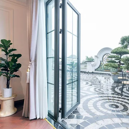 Luxe Paradise Suite Hotel Trich Sai Hanoi Exterior photo